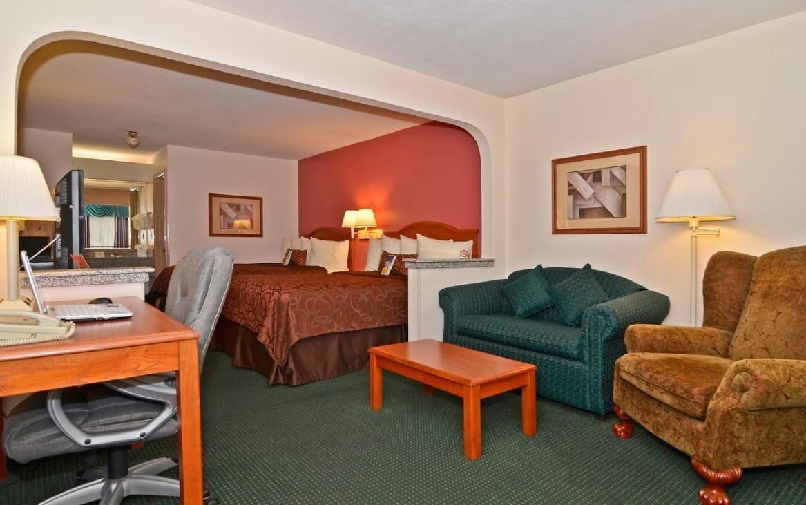 Econo Lodge Inn & Suites Memphis Eksteriør billede