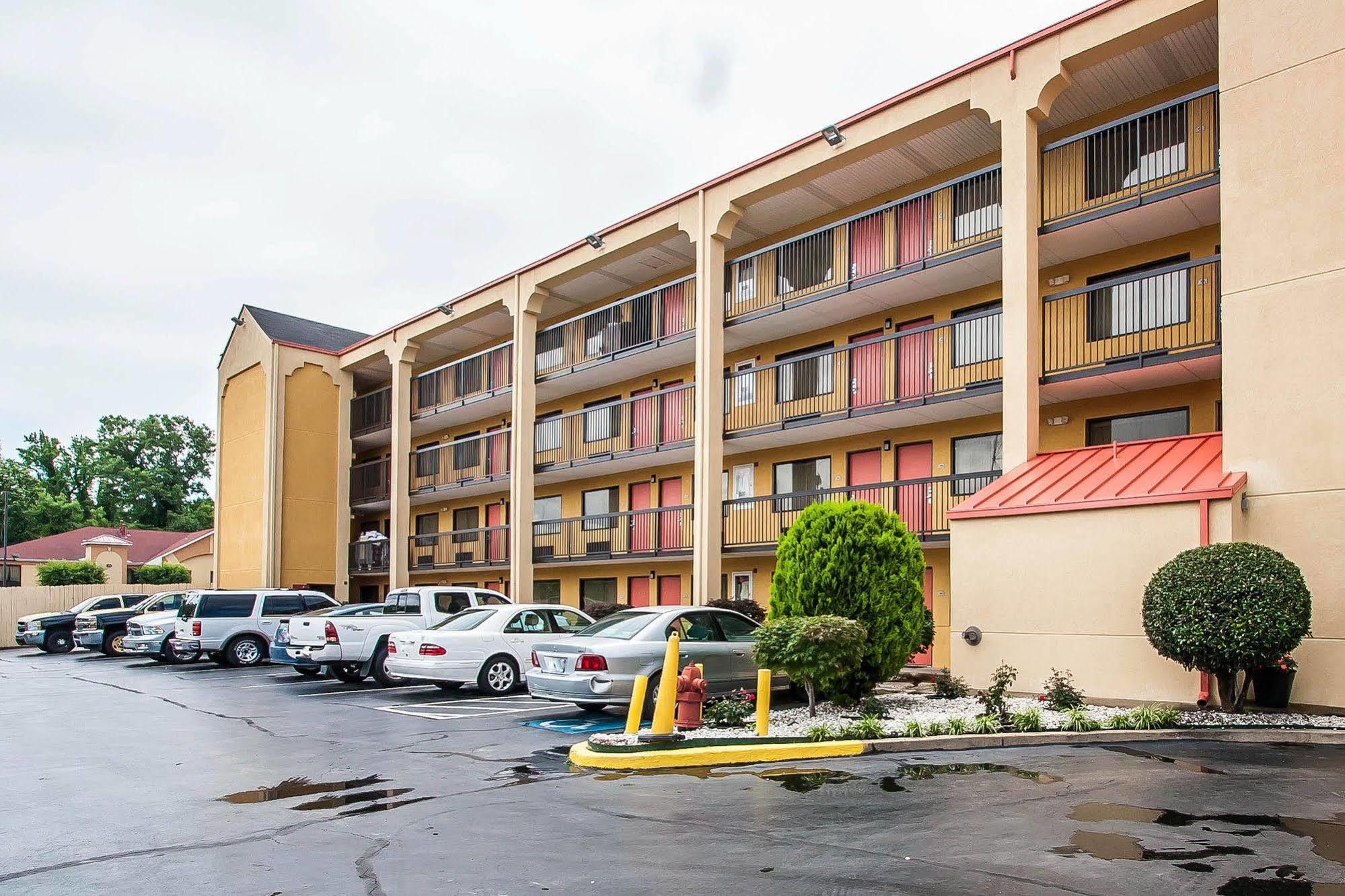 Econo Lodge Inn & Suites Memphis Eksteriør billede
